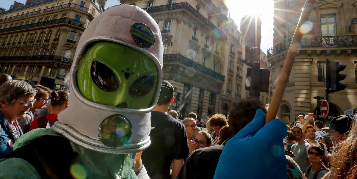 el-profesor-de-oxford-que-asegura-que-convivimos-con-aliens-invisibles