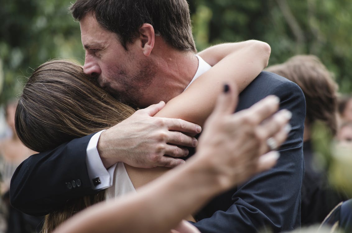 los-hombres-se-vuelven-mas-carinosos-con-la-llegada-de-una-hija-segun-estudios-003