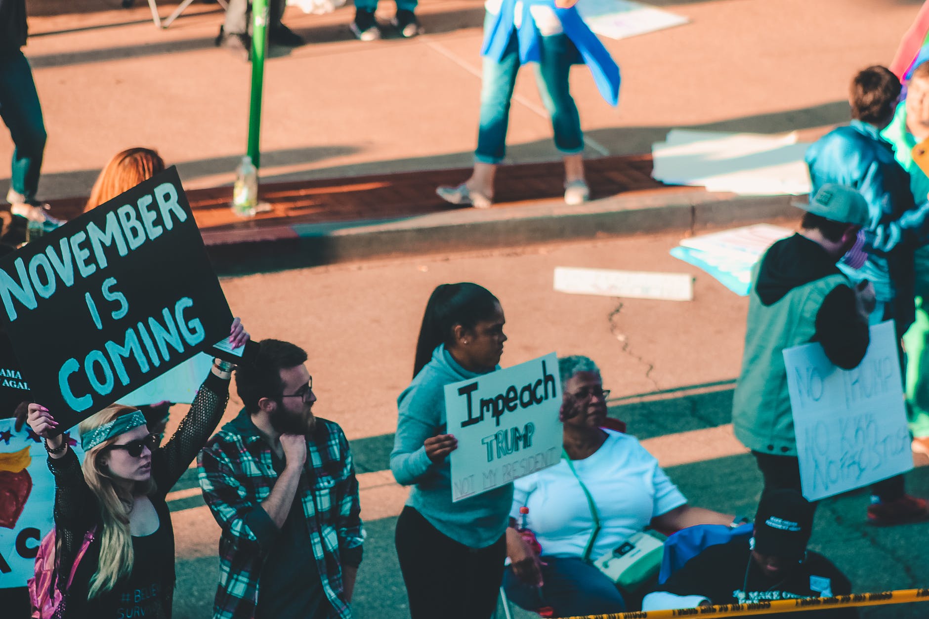 politica-las-mujeres-son-menos-corruptas-que-los-hombres-en-sociedades-democraticas-000